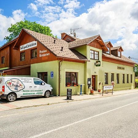 Penzion Pod Jestedem Hoření Paseky Buitenkant foto