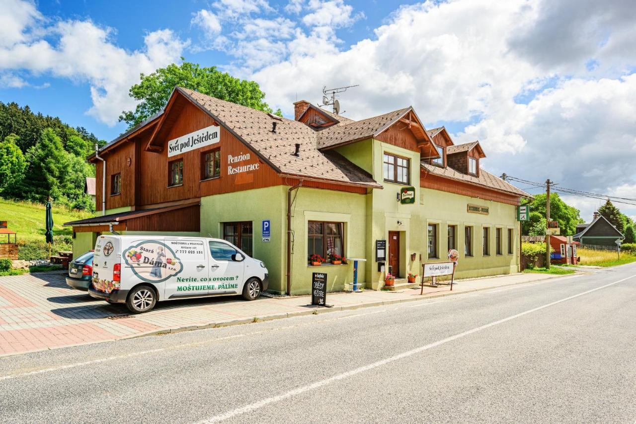 Penzion Pod Jestedem Hoření Paseky Buitenkant foto